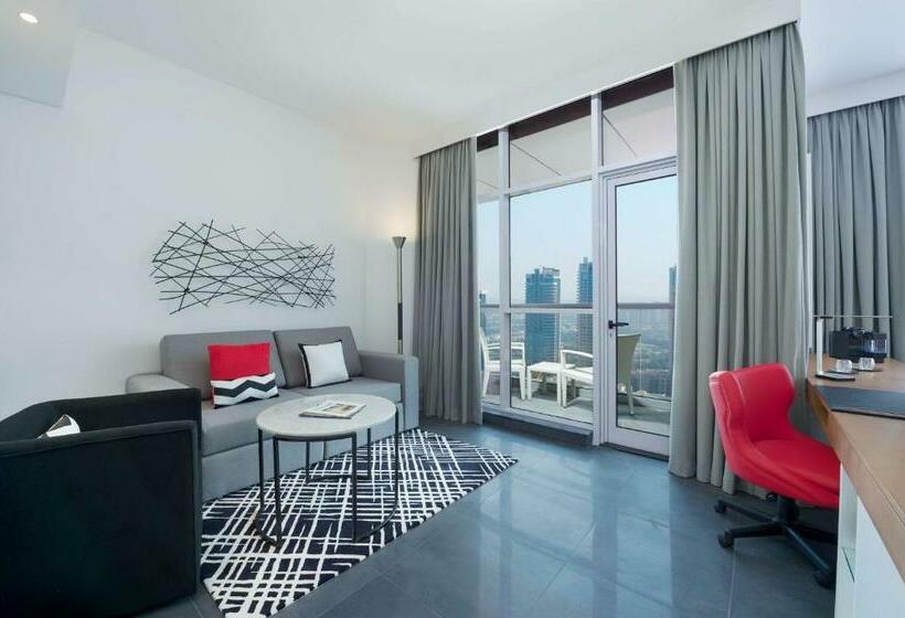 Люкс Премиум, Tryp By Wyndham Dubai