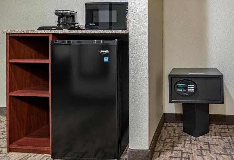キングサイズベッドのデラックスルーム, Cobblestone Inn & Suites   Lamoni