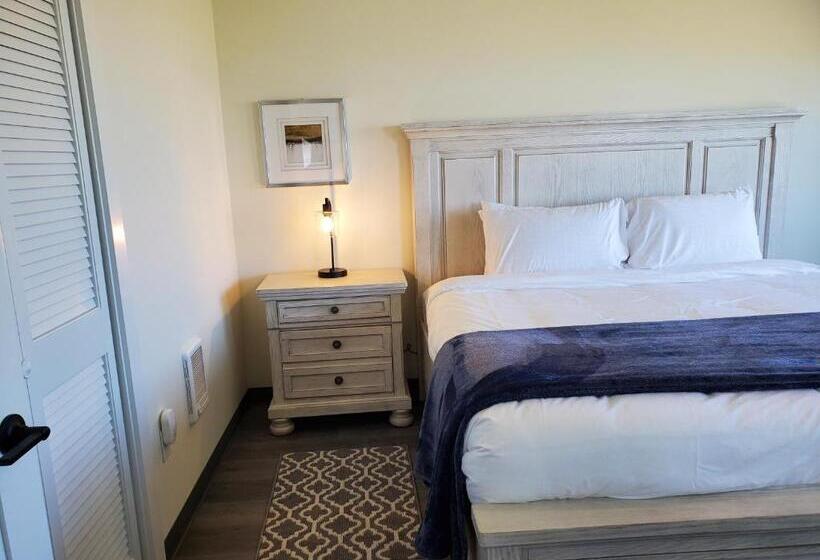 Family Suite, Moonstone Beach Motel