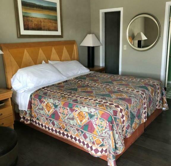 חדר סטנדרט עם מיטת קינג, Avon Motel