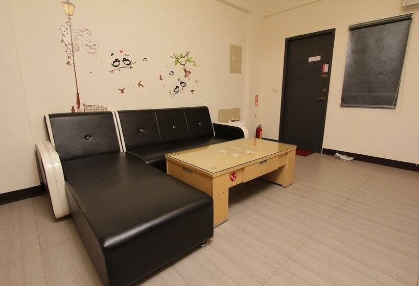 اتاق استاندارد چهار تخته, Sanyi Sakura Resort