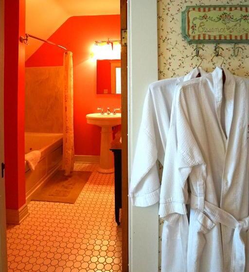 Люкс Superior, Rose Heart Inn