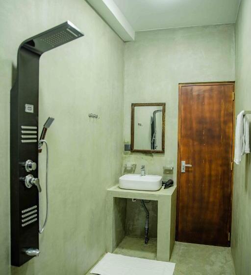 Номер Deluxe, Hirigala Beach Resort