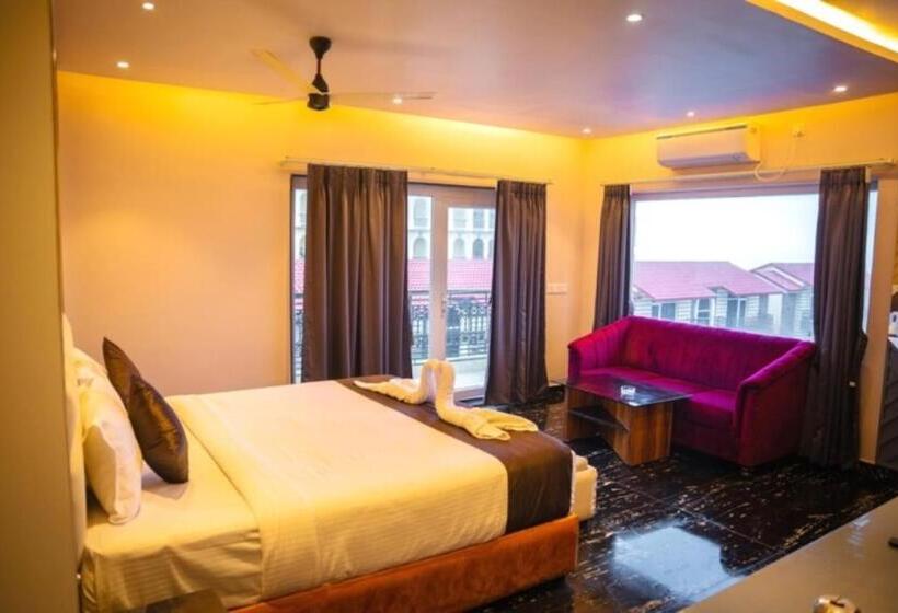 غرفة ديلوكس مطلّة علي البحر, Barsha Beach Resorts And Spa