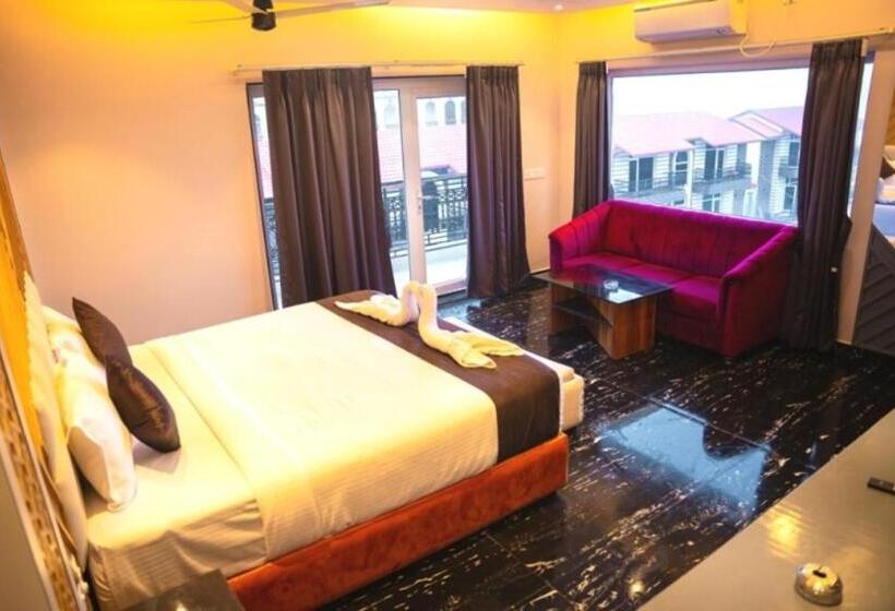 غرفة ديلوكس مطلّة علي البحر, Barsha Beach Resorts And Spa