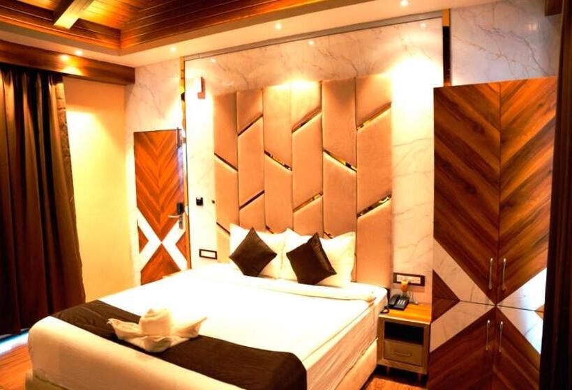 Номер Deluxe Вид на Море Боковой, Barsha Beach Resorts And Spa