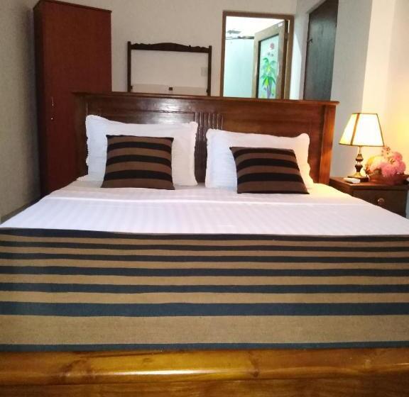 Номер Стандарт с Балконом, Jana Sri Lanka Villa Bentota