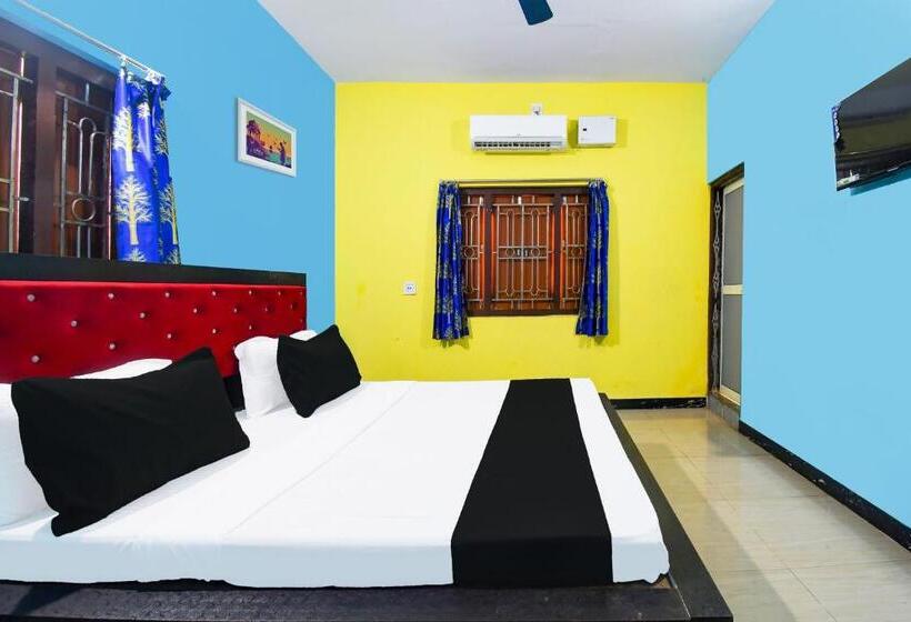 트리플 클래식 룸, Oyo Stay In Guest House