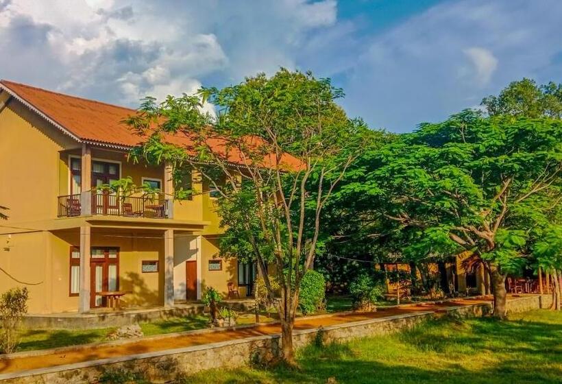 اتاق لوکس خانوادگی, Sigiri Lanka Resort