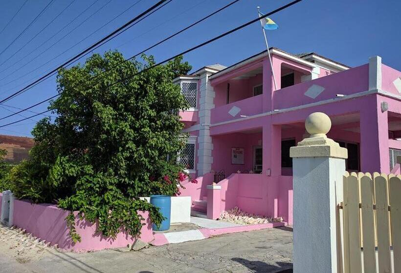 اتاق لوکس, Da Pink And White Palace