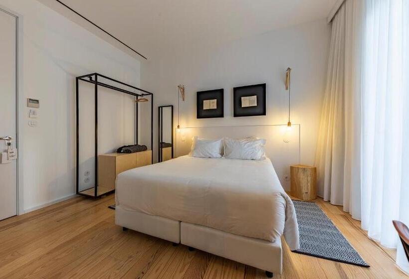 اتاق استاندارد, Sapientia Boutique