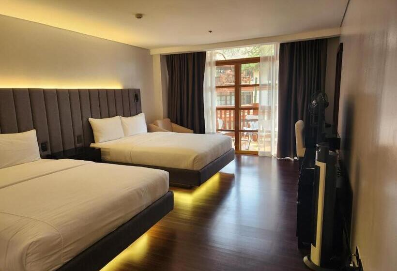 산전망 주니어 스위트, Camp John Hay Lodge 200