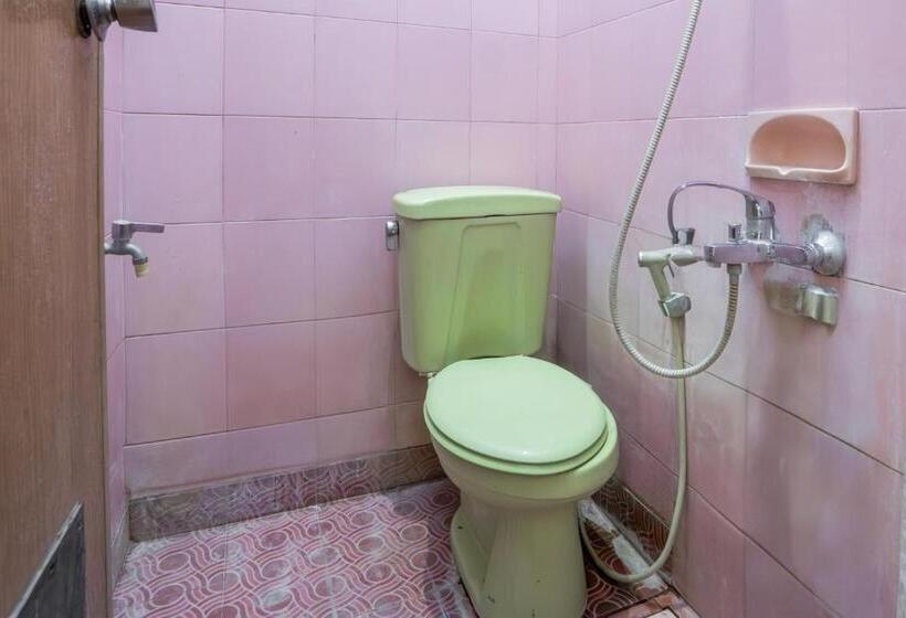 Номер Deluxe, Oyo 94172 Mata Air Guest House Madiun