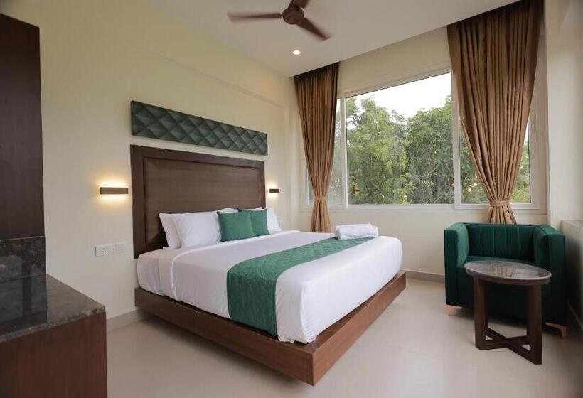 Номер Superior, Aavudai Grand