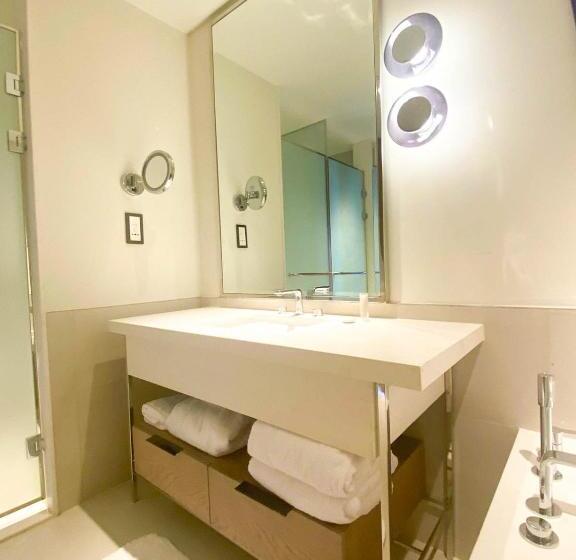 سوییت با چشم‌انداز دریا, Serviced Apartments At Address Beach Resort Marassi