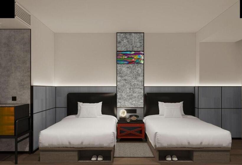 Номер Стандарт, Moxy Ningbo Old Bund