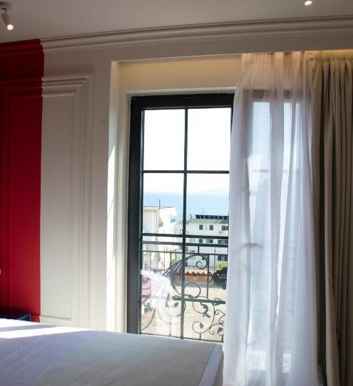 スタンダードルーム, The Collector Hotel Boutique