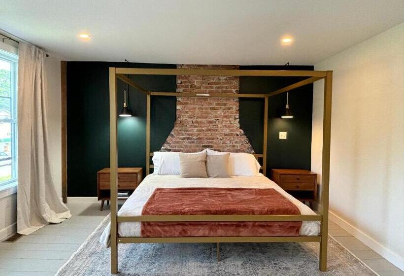 Студио Стандарт Кровать Кинг, The White Creek Inn