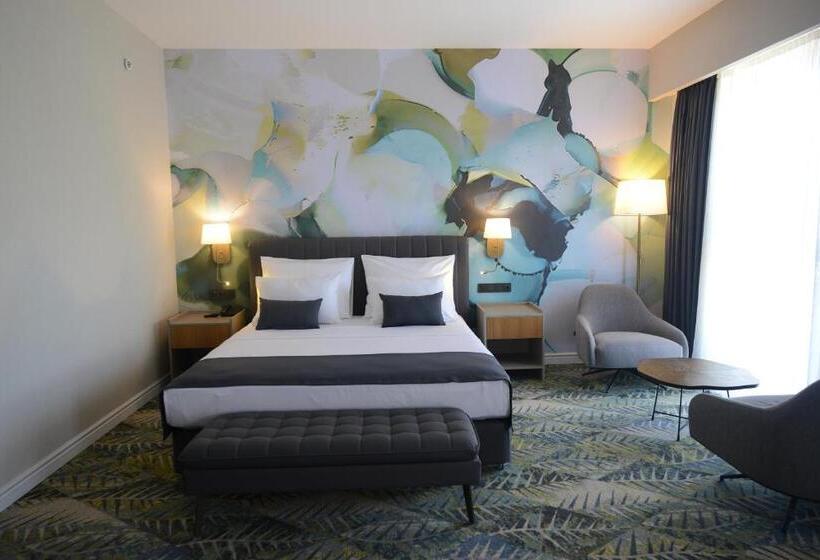 اتاق استاندارد برای معلولان, Wyndham Garden Cambasi