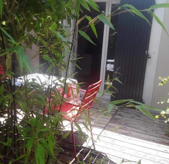Номер Стандарт, Chambre D Hôte équipée Avec Terrasse Verdoyante