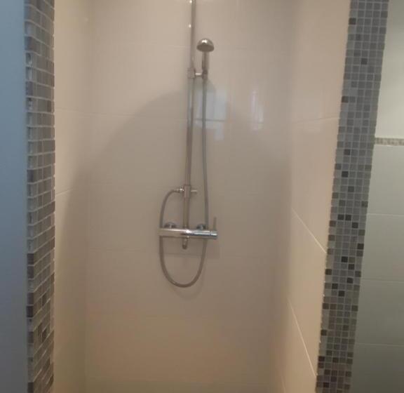 Номер Стандарт, Chambre D Hôte équipée Avec Terrasse Verdoyante