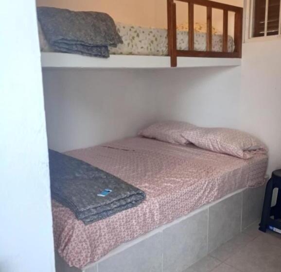 Трежместный Номер Economy, Conzulado 96   Colan Beach Rooms