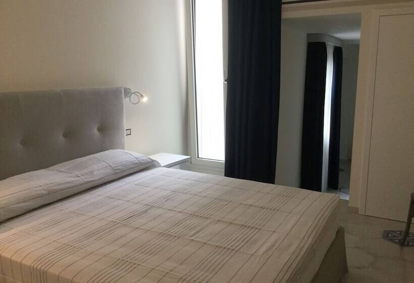 اتاق خانوادگی, B&b Casa Di Emma