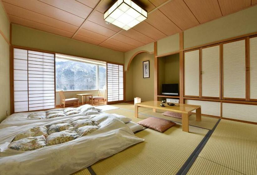 Номер Стандарт, Harunako Onsen Yusuge