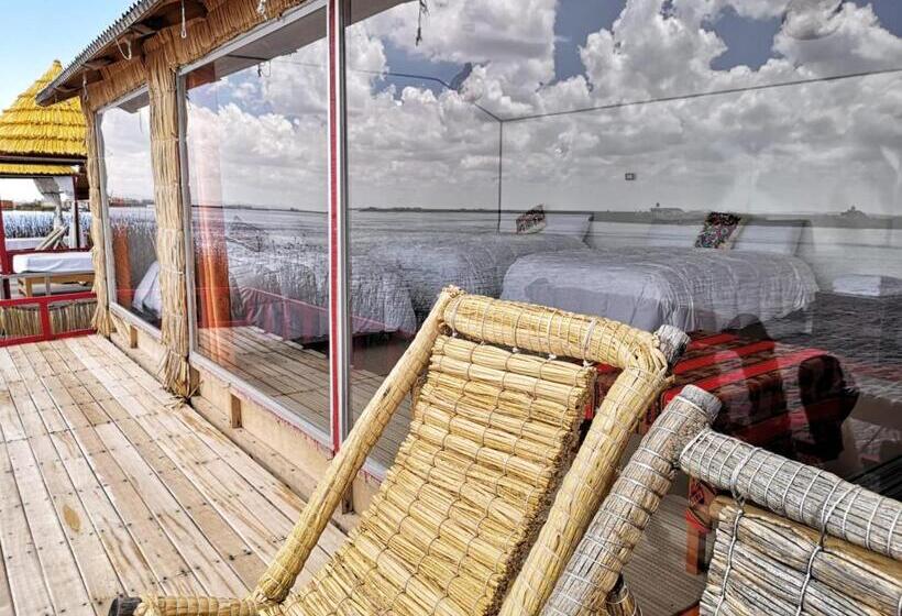 Номер Стандарт Трехместный, Uros Suma Qhota Lodge