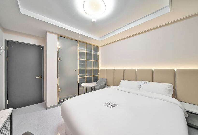 Номер Стандарт, One Stay