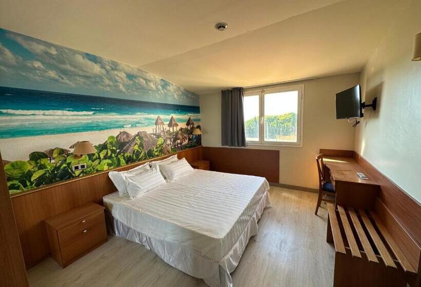 Номер Стандарт, Cambrils Paradise