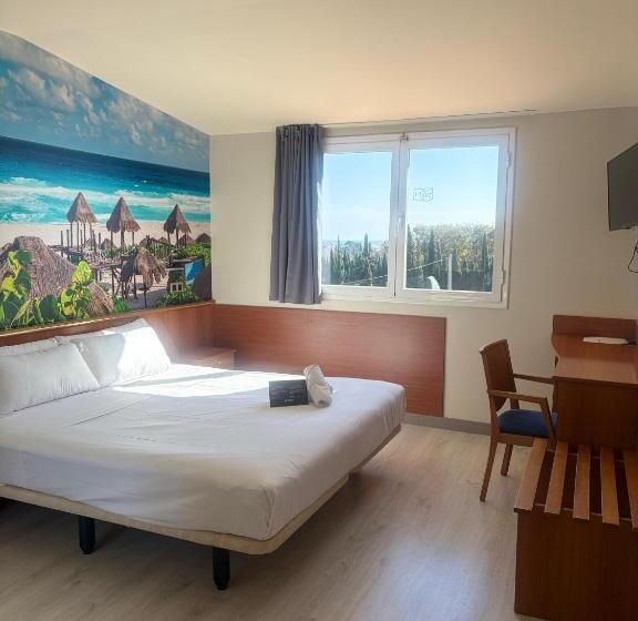 Номер Стандарт, Cambrils Paradise