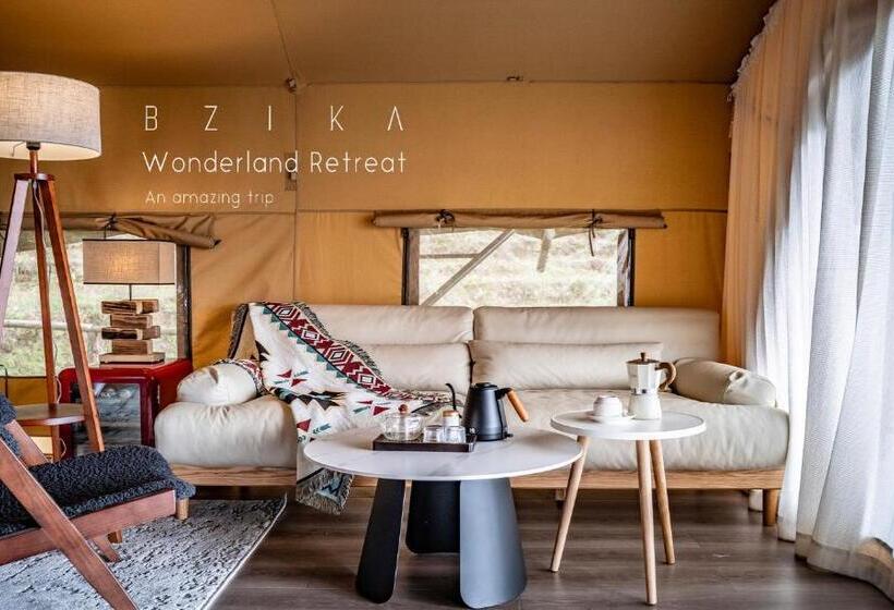 Семейный Номер Вид на Горы, Bzika Wonderland Retreat  Zhangjiajie National Forest Park Store