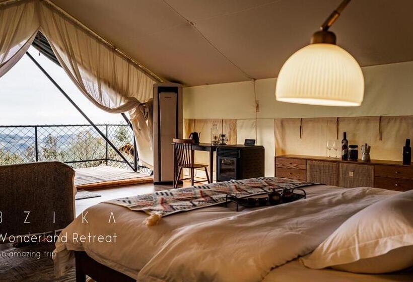 Номер Стандарт с Террасой, Bzika Wonderland Retreat  Zhangjiajie National Forest Park Store