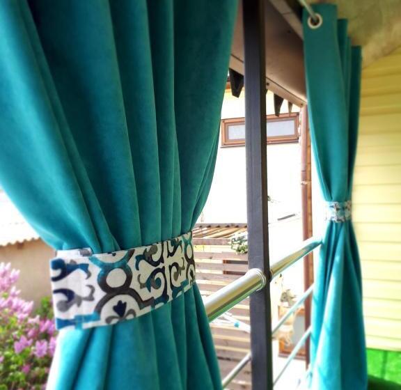 اتاق استاندارد با تراس, Guest House Barkhat