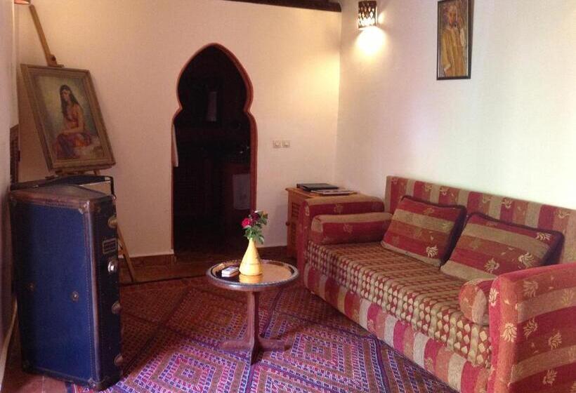 Полулюкс, Riad Timadrouine