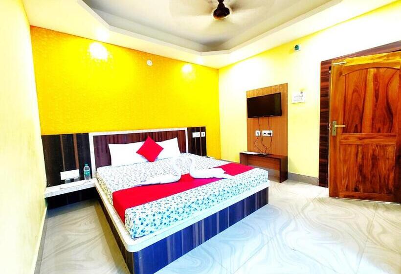 Номер Deluxe, Sashi Puri   Near Golden Sea Beach And Temple Fully Air Conditioned Hotel With Parking Facility, Bes