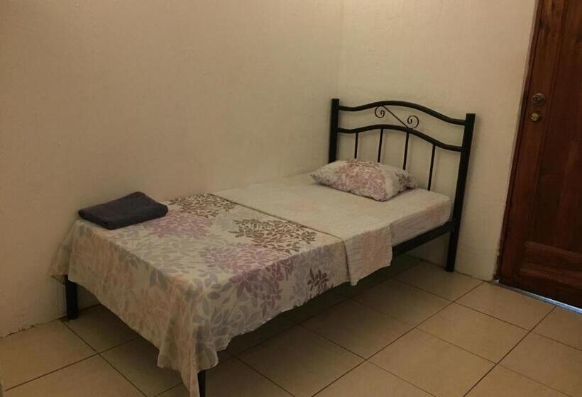 Студия Стандарт, Villa Prats