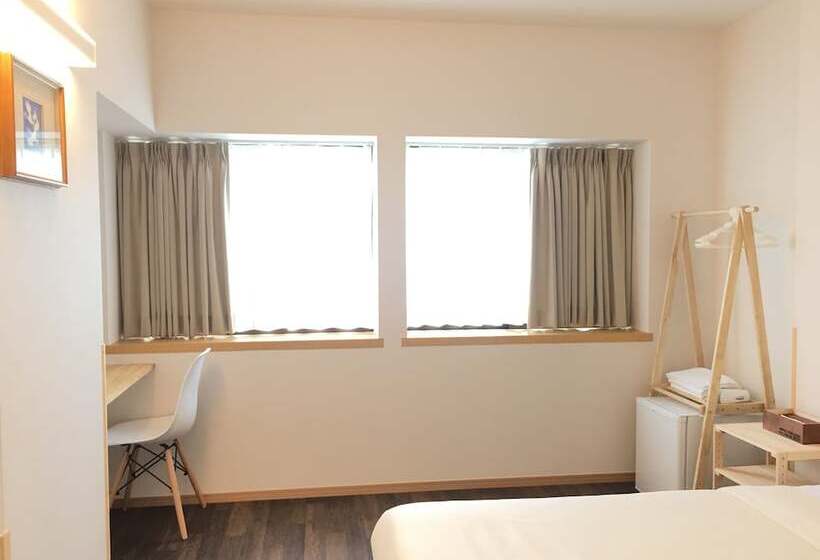 اتاق استاندارد, B&b Neagari