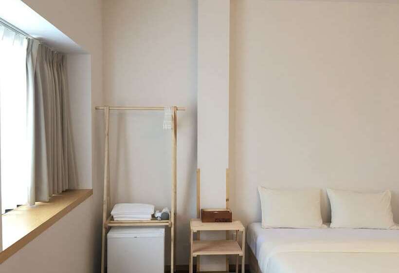اتاق استاندارد, B&b Neagari