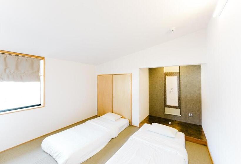 اتاق استاندارد, B&b Neagari