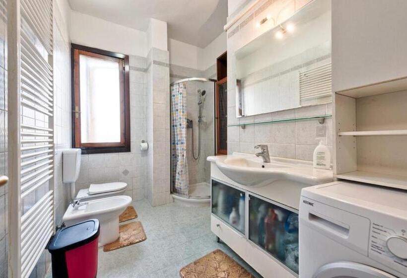 اتاق استاندارد با بالکن, Mahdi Venice Apartment
