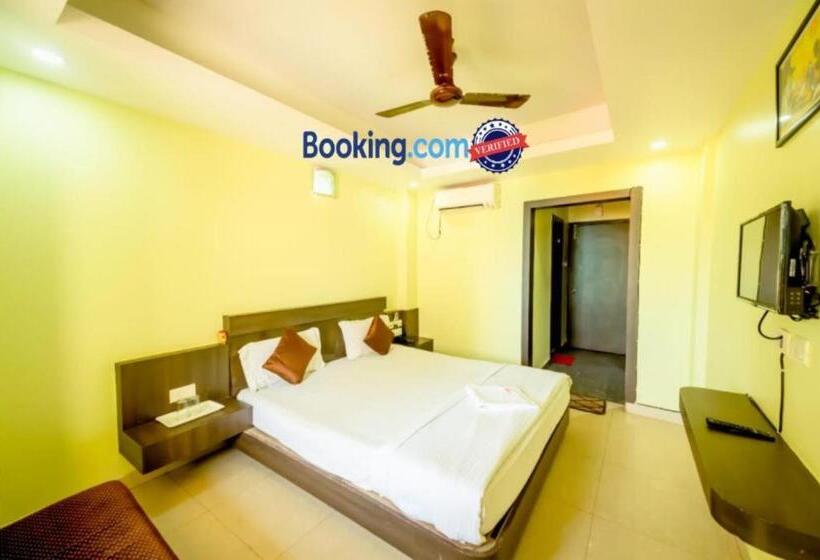 Номер Deluxe Кровать Кинг, Deep Gangainn Puri   Side Sea View Hotel Lift Wifi Facilities  By Morservices