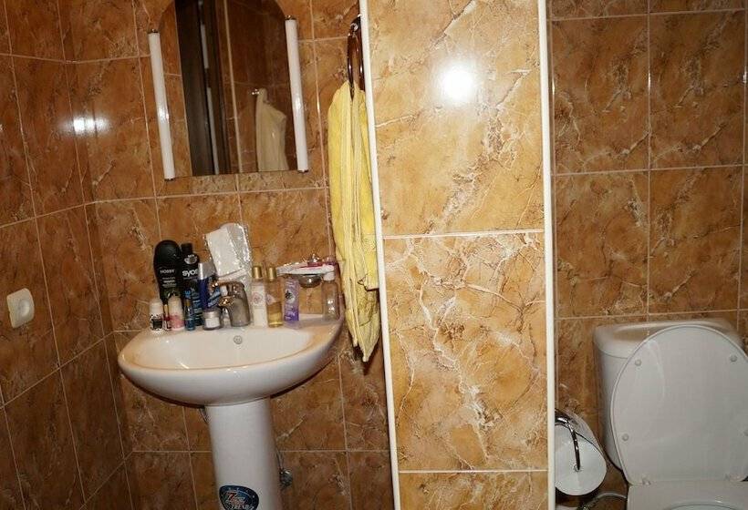 Superior Room, Komitas Avenue Guest House