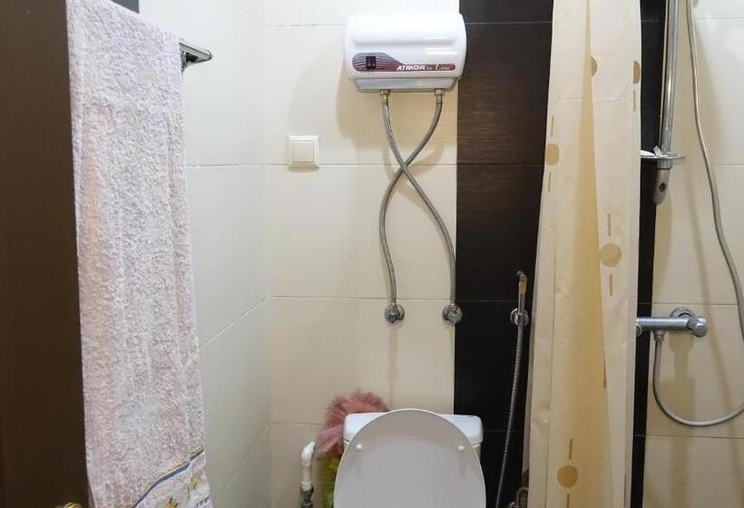 Economy Room, Komitas Avenue Guest House