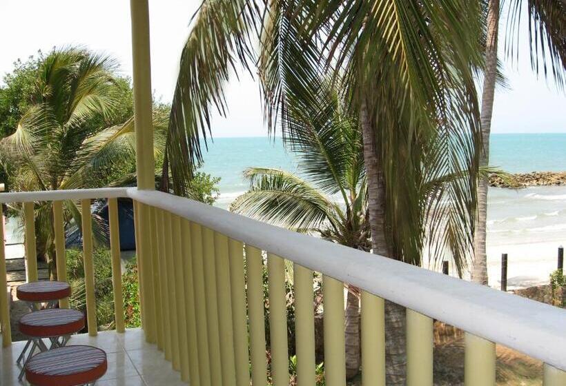 Studio Familial, Cabanas Recreaciones