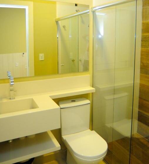 اتاق سوپریور, Cynn Hotels