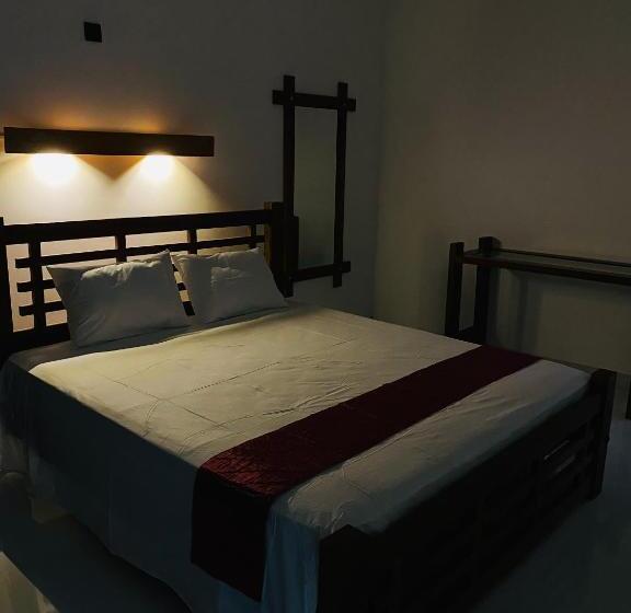 Стандартный Номер Кровать Кинг, Sigiri Holiday Bungalow