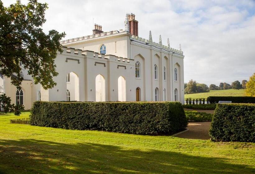 高级园景房, The North Wing   Combermere Abbey