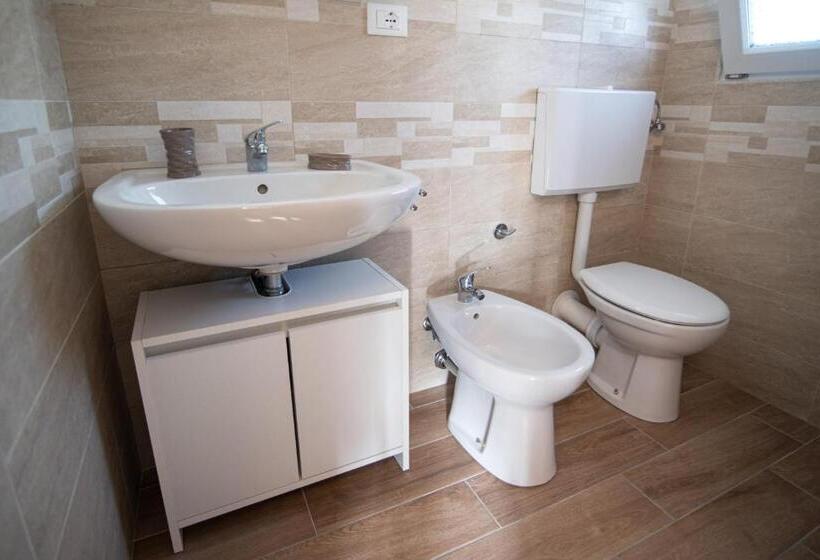 家庭间, B&b Villaggio Regina